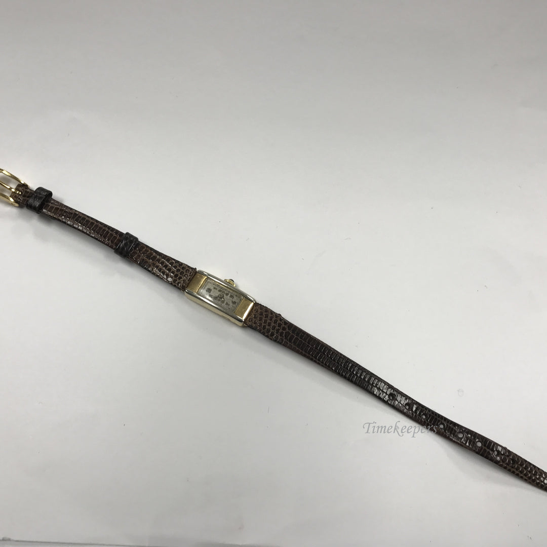 a601 Vintage 1920's 10k Sapphire Crown Elegant Swiss Wrist Watch