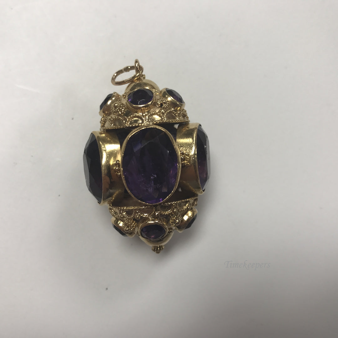 d084 Vintage Stunning 14k Yellow Gold Egg Shaped Pendant (15) Amethyst Stones