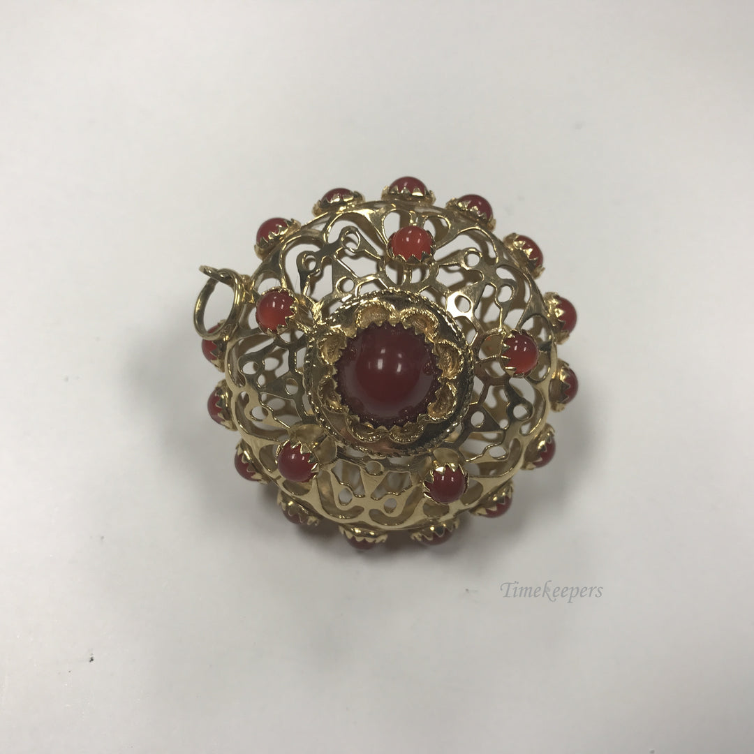 d085 Vintage Stunning 14k Yellow Gold Disc Shaped Filigree Pendant Carnelian