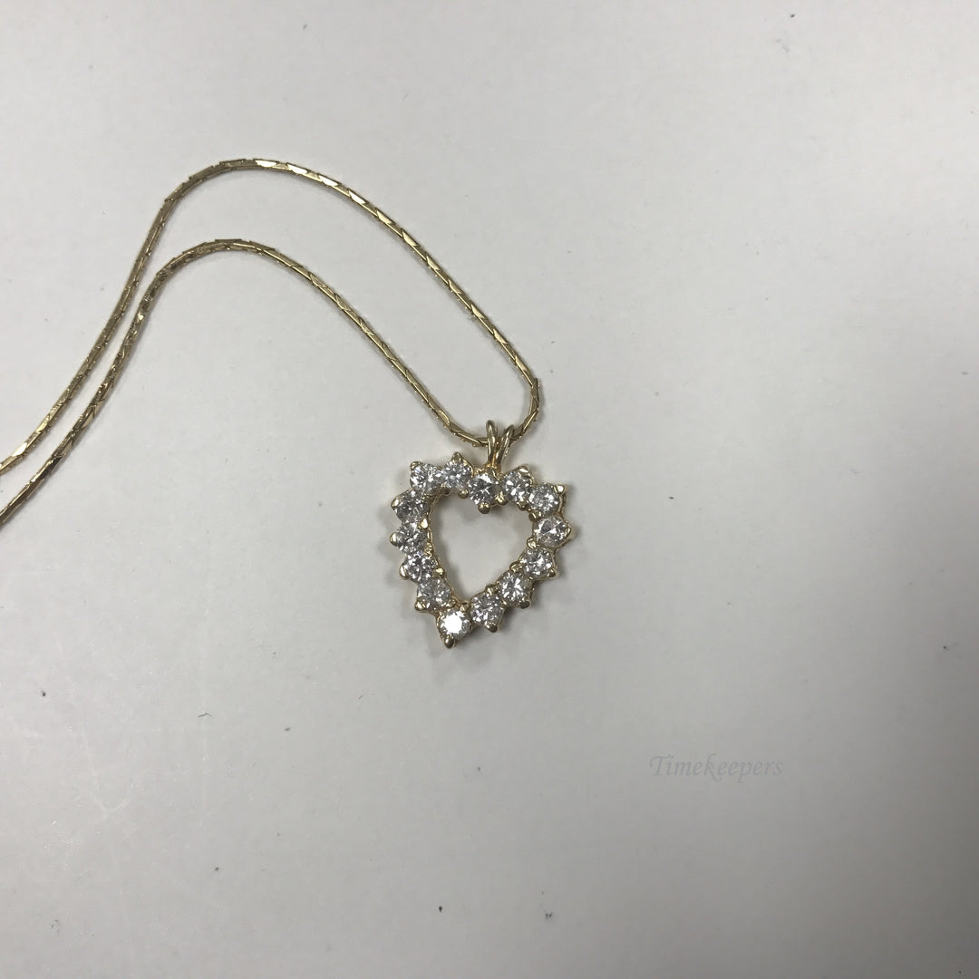 d103 Vintage 14K Yellow Gold Diamond Heart Pendant 22" Chain Necklace
