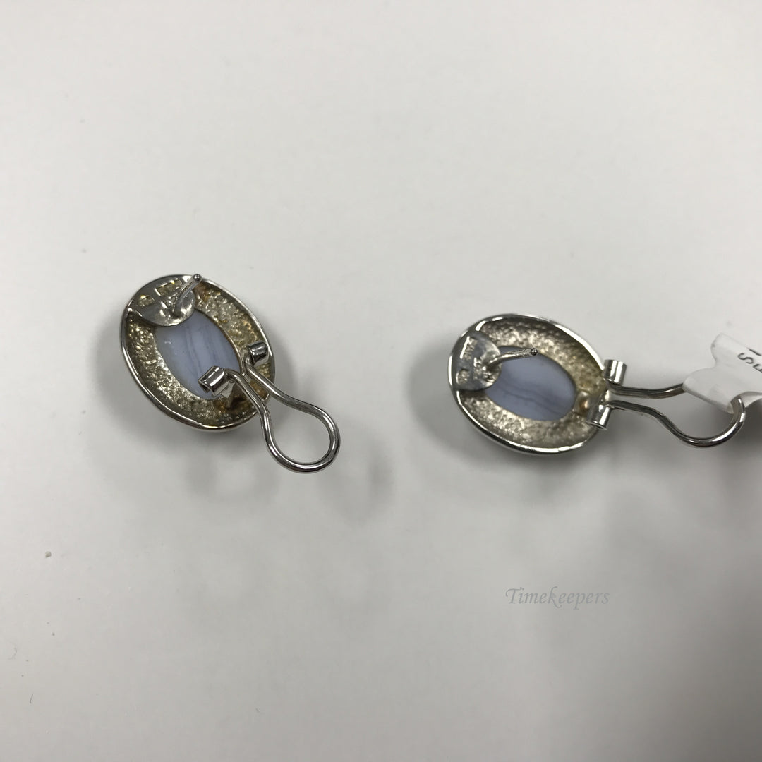 d111 Vintage Authentic Sterling Silver Oval Chalcedony Women's Earrings
