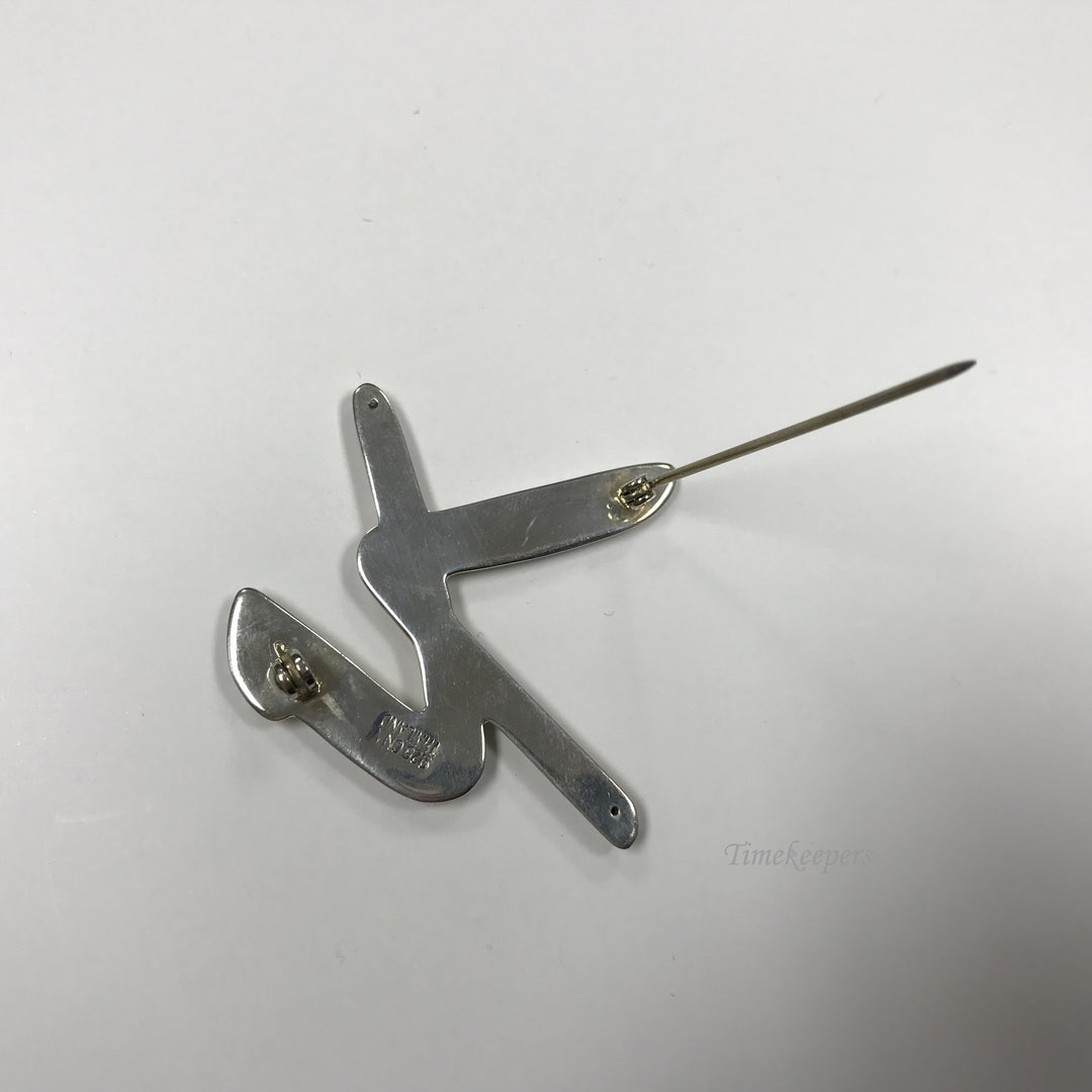 d172 Vintage Sterling Silver Brooch Pin