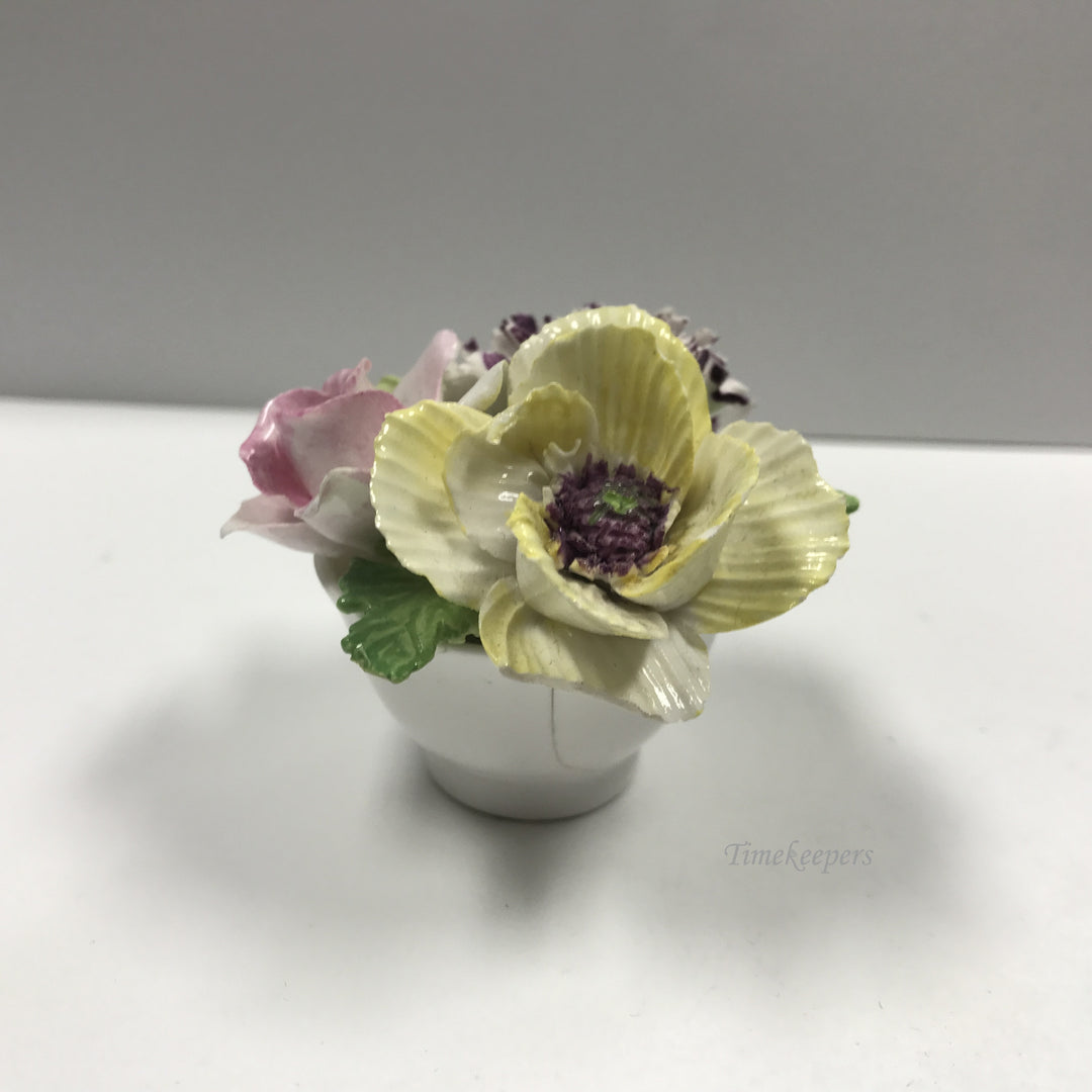 d203 Vintage Royal Adderley Floral Fine Bone China Crown England Flower Pot