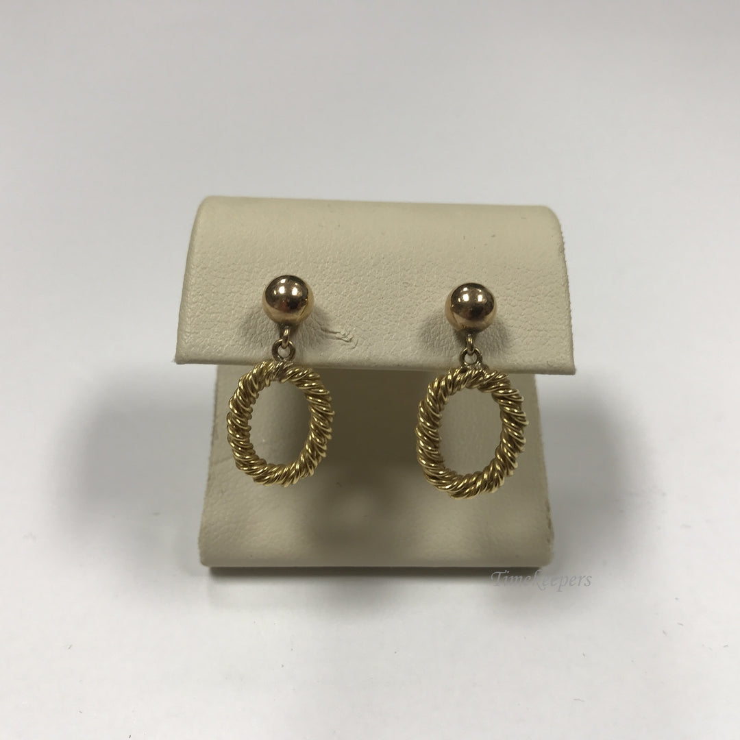 d230 Vintage Original 14K Yellow Gold Twisted Hoop Pierced Women's Earrings