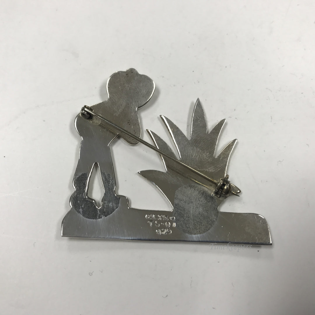 d269 Vintage Sterling Silver Farmer & Cactus Plant Unisex Brooch Pin Mexico 925