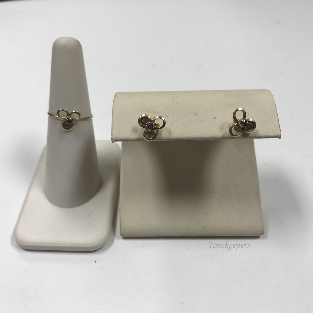 d320 Vintage 3pc Set of 14K Yellow Gold Flower Ring & Earrings with Pink Stones