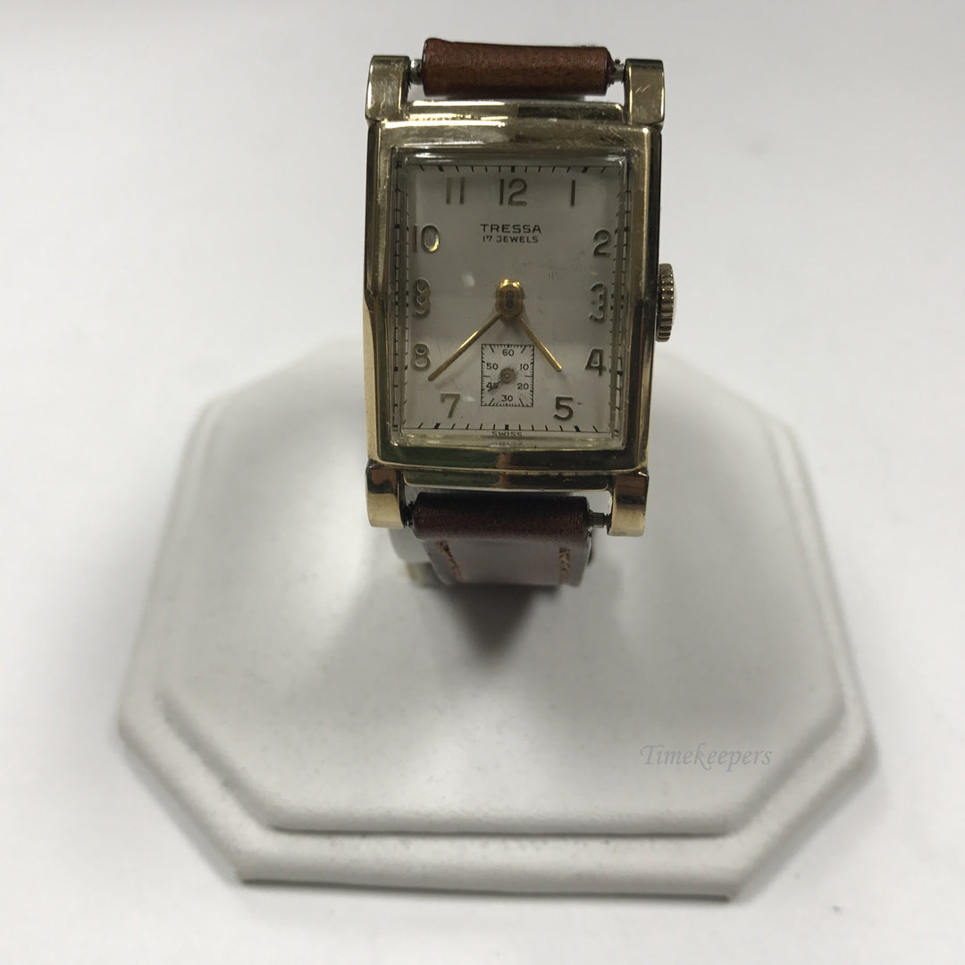 d347 Vintage Original Tressa Gold Tone Stainless Mechanical Wrist Watch 1950's
