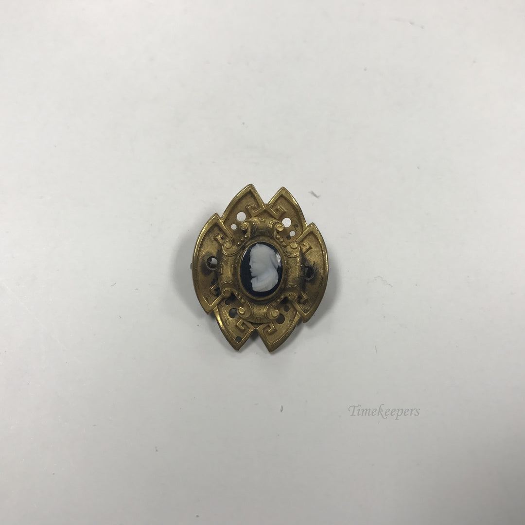 d403 Vintage Original Yellow Gold Filled Brooch Pin Black White Carved Cameo