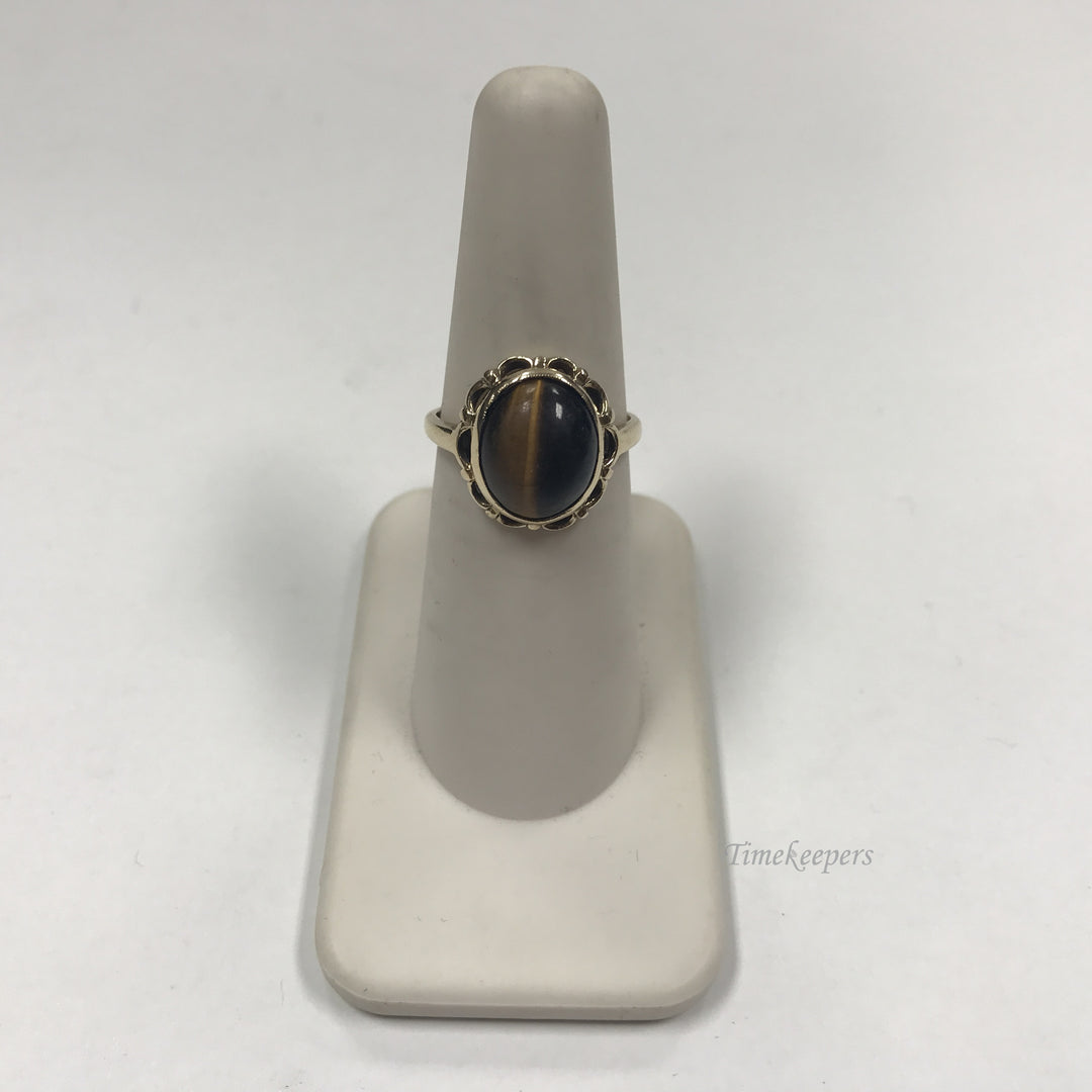 d473 Vintage 10K Yellow Gold Oval Cat Eye Women's Ring Size 5.75