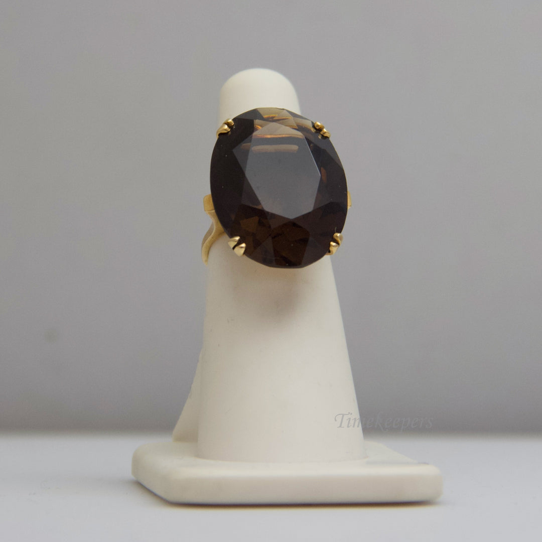 d509 14kt Yellow Gold Quartz Ring