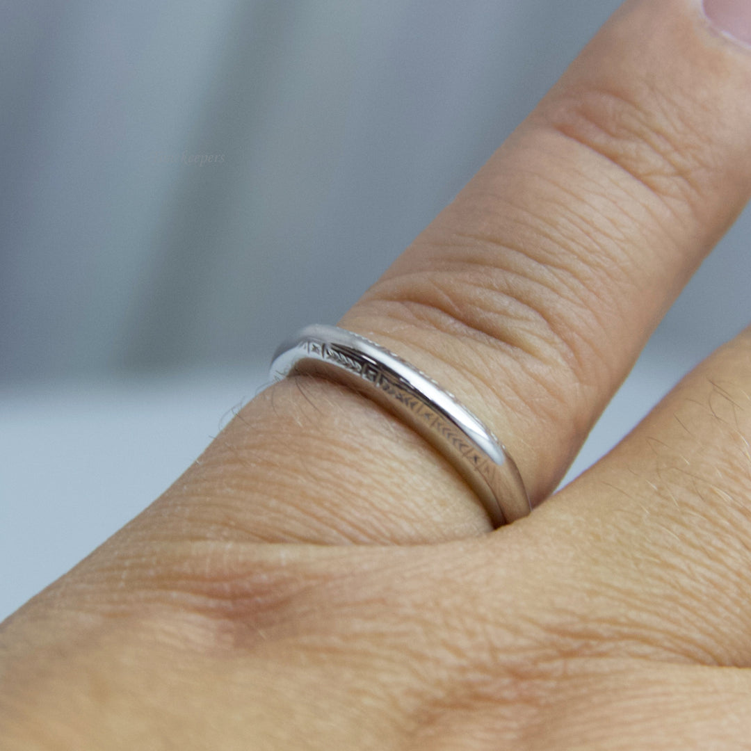 d519 Pretty 14k White Gold Wedding Band