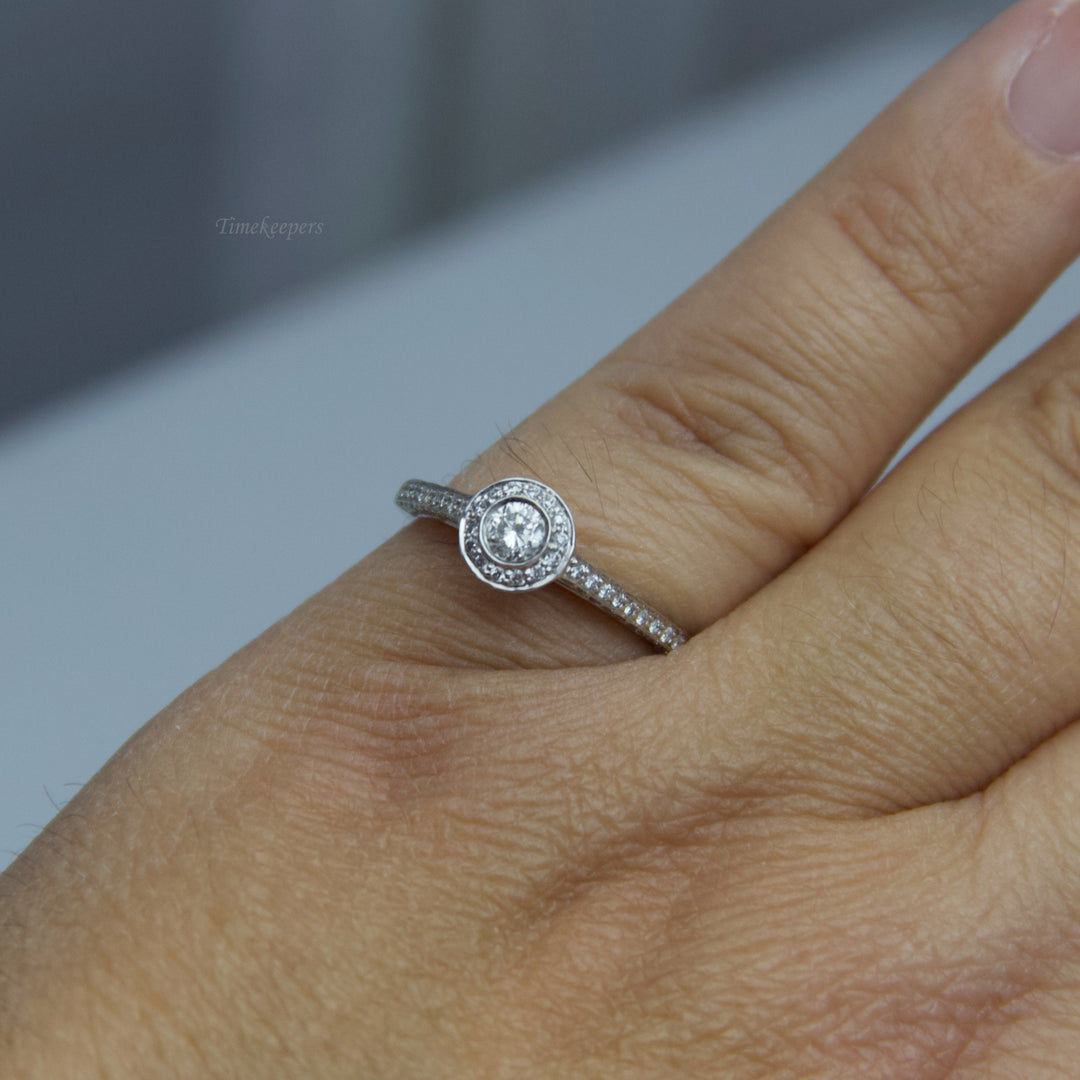 d529 14k White Gold Diamond Ring