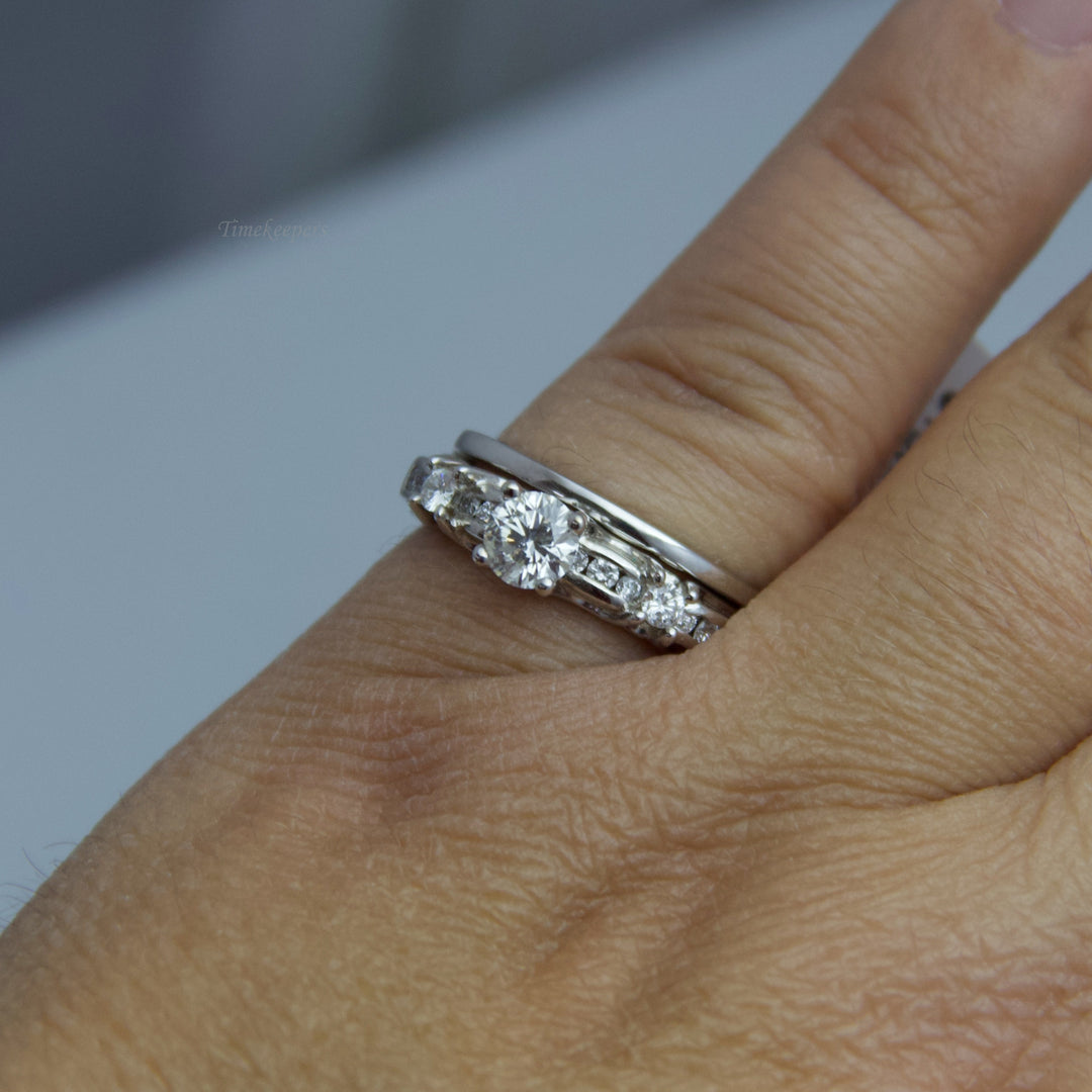 d540 Beautiful 18k White Gold Diamond Bridal Set