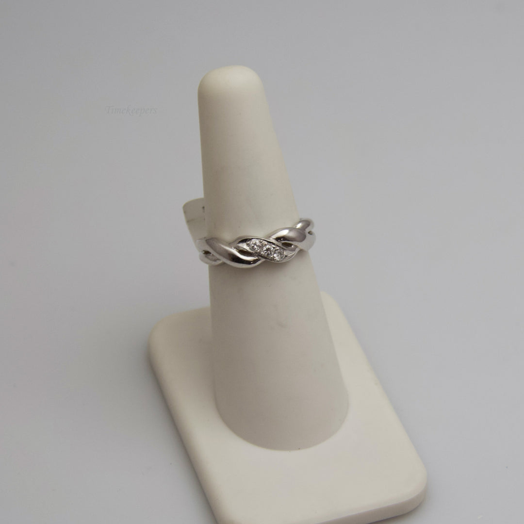 d544 14k White Gold Diamond Ring