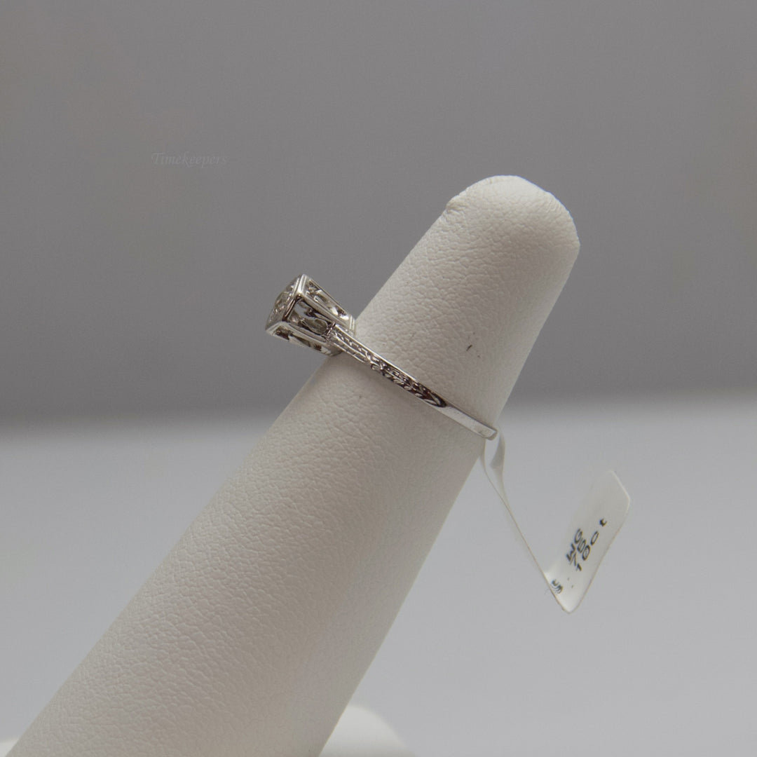 d578 Antique 18kt White Gold Diamond Engagement Ring