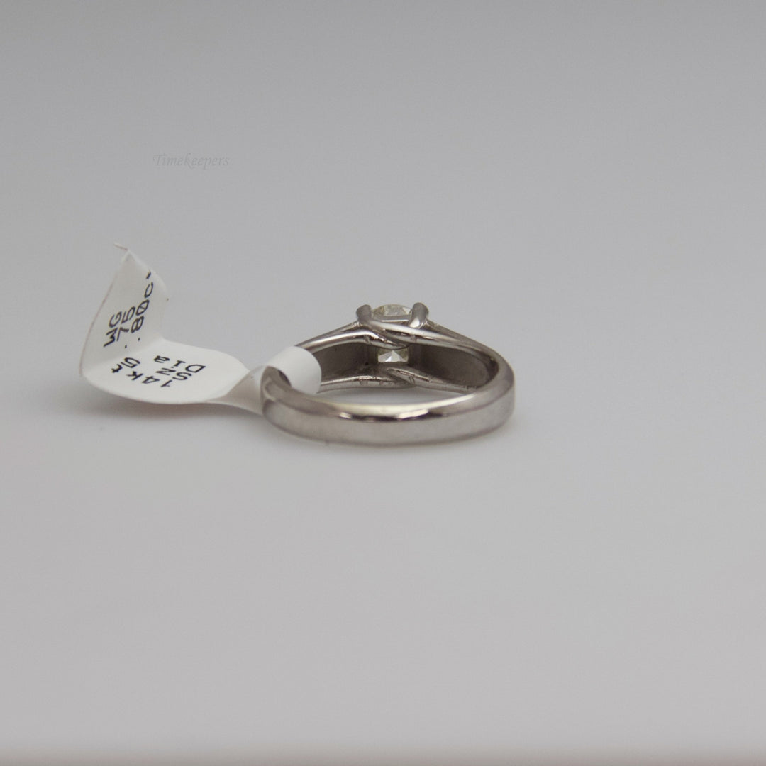 d586 Stunning 14k White Gold Diamond Engagement Ring