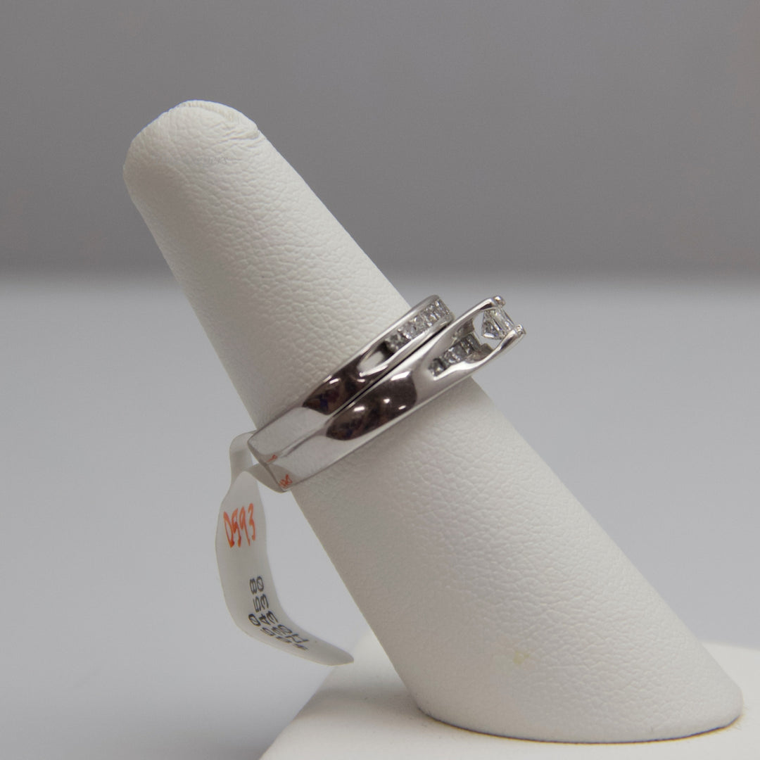 d593 14k White Gold Diamond Wedding Set