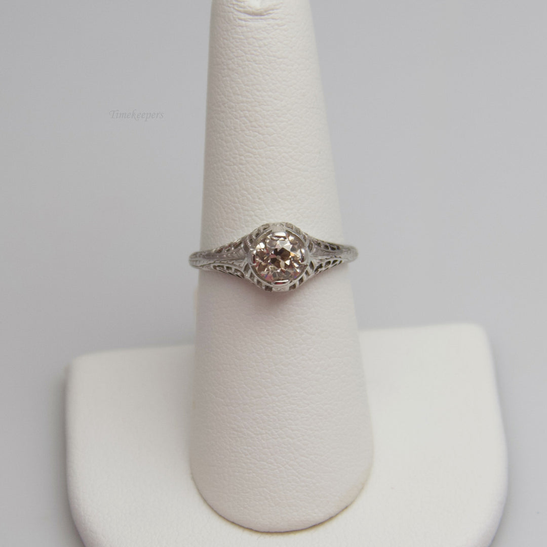 d606 18k White Gold Diamond Engagement Ring