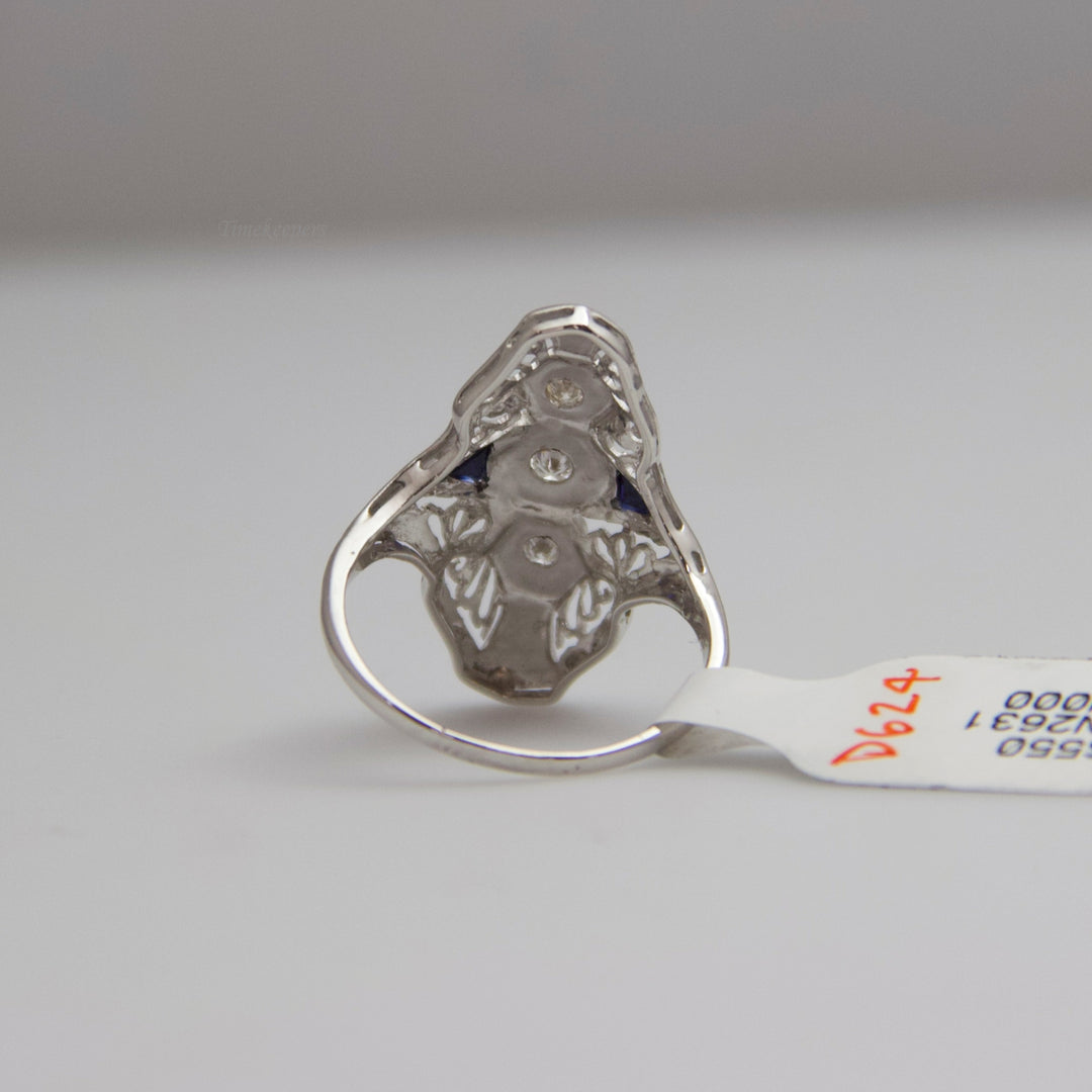 d624 18k White Gold Sapphire Diamond Ring