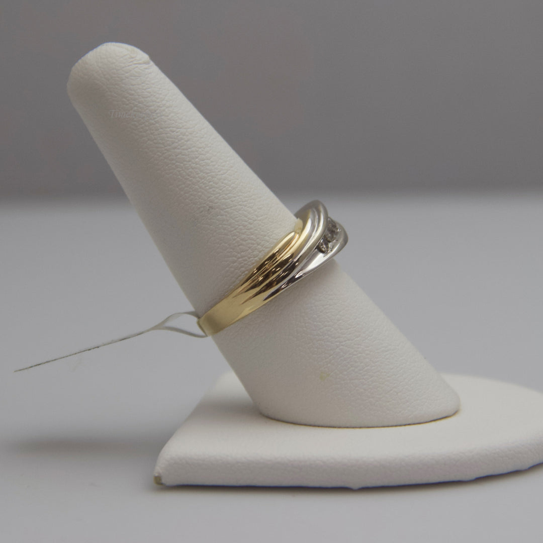 d657 Elegant 10k White Gold/Yellow Gold Diamond Ring