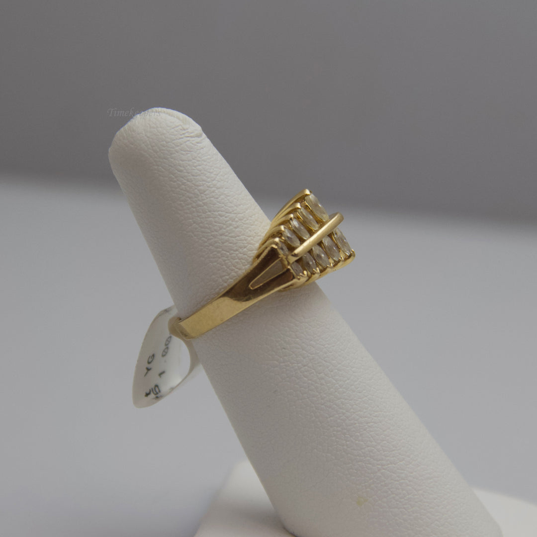 d662 14k Yellow Gold Diamond Ring