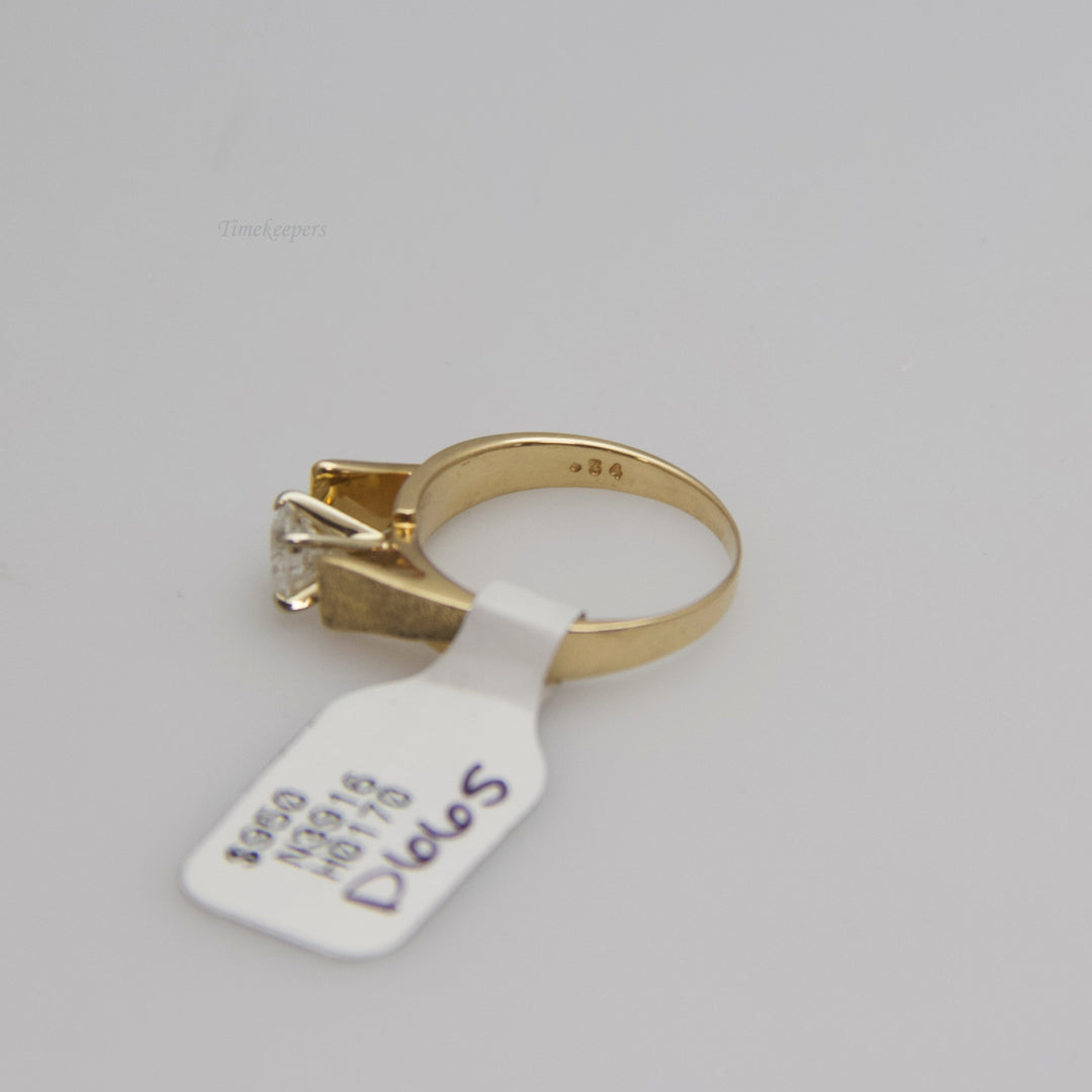 d665 Magnificent 14k Yellow Gold Diamond Engagement Ring