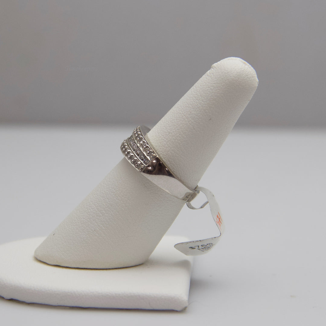 d671 Pretty 14k White Gold Diamond Ring