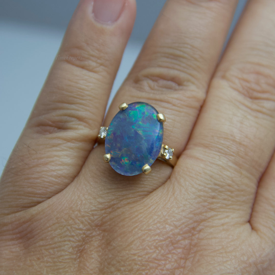 d711 Unique 14k Yellow Gold Doublet Opal Ring