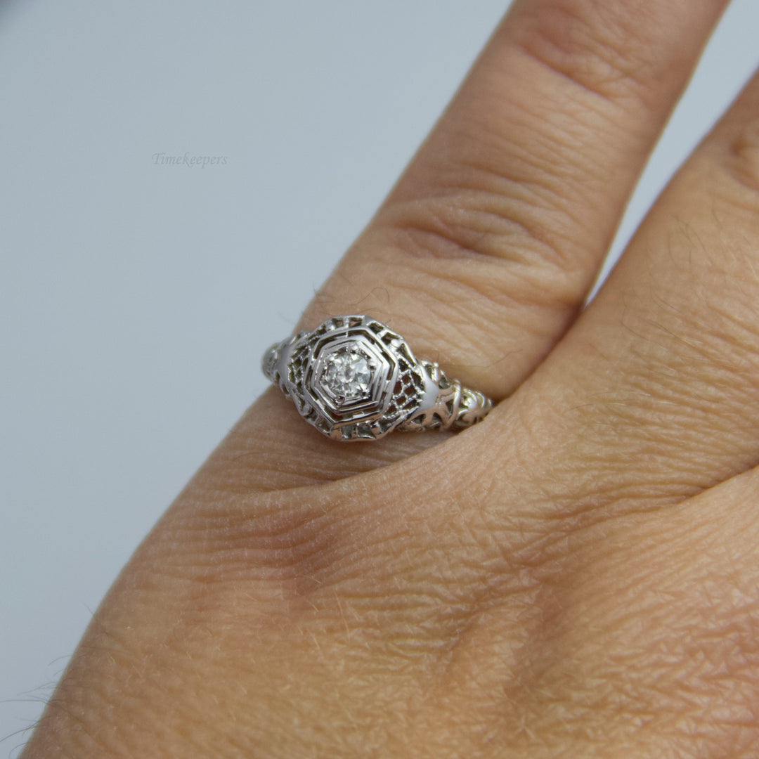 d730 Alluring 18k White Gold Diamond Engagement Ring