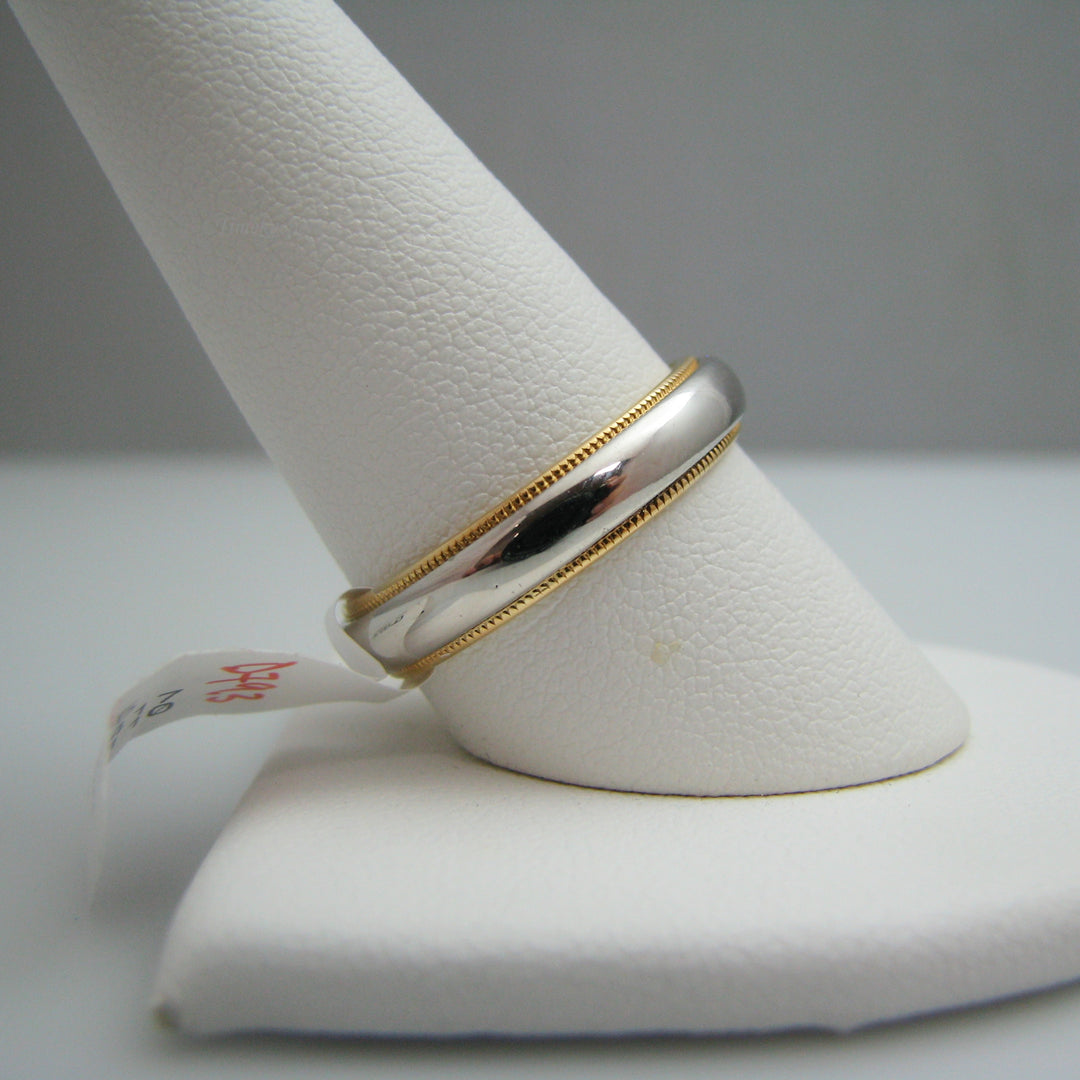 d793 Elegant Platinum &amp; 18k Yellow Gold Wedding Band