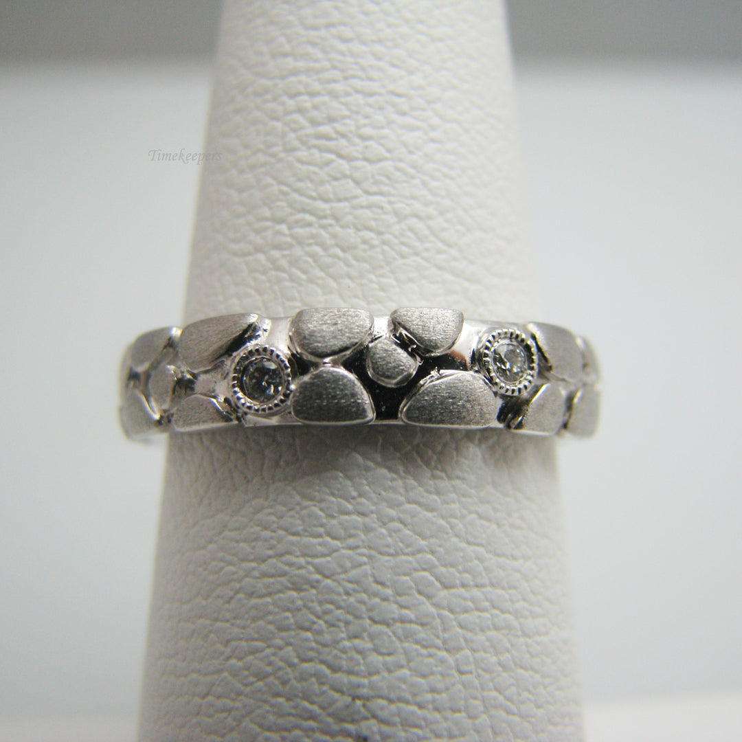 d814 Gorgeous 14k White Gold Diamond Wedding Band