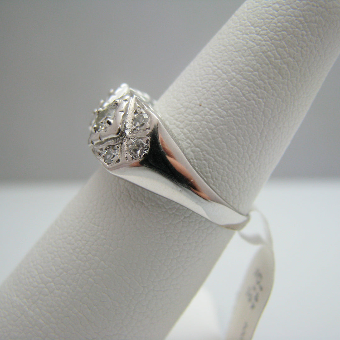 d825 Stunning 14k White Gold Diamond Wedding Band