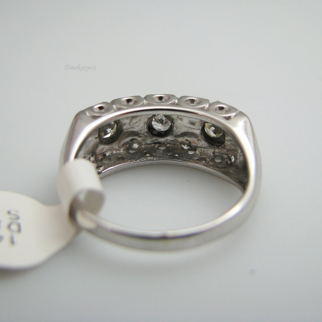 d825 Stunning 14k White Gold Diamond Wedding Band