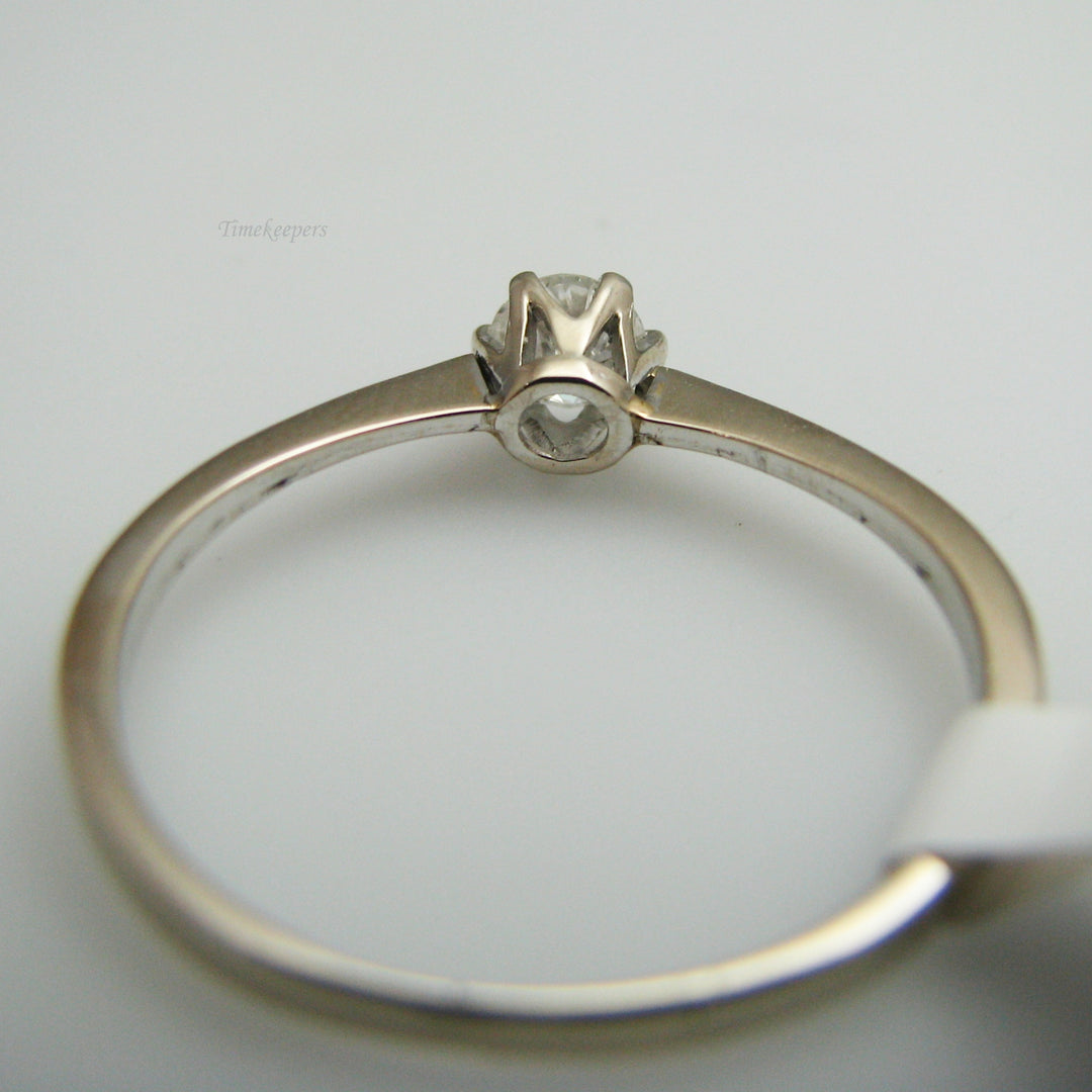 d829 Glorious 14k White Gold Diamond Engagement Ring