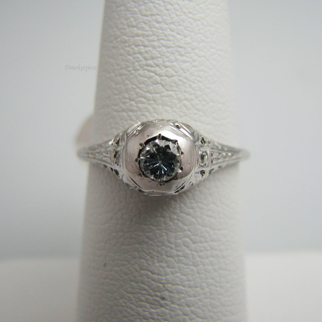 d846 Stunning 18k White Gold Diamond Engagement Ring