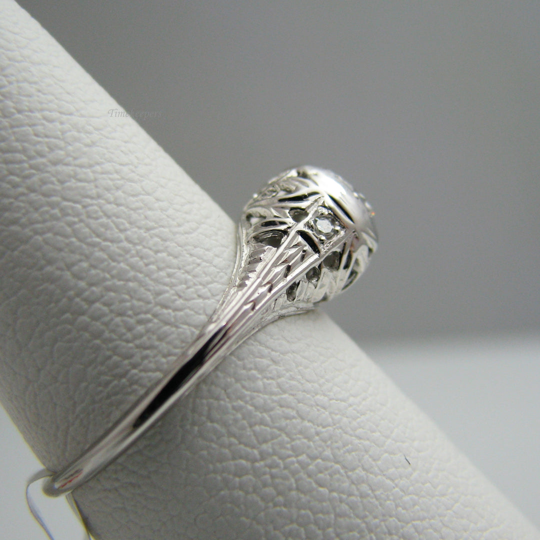 d846 Stunning 18k White Gold Diamond Engagement Ring