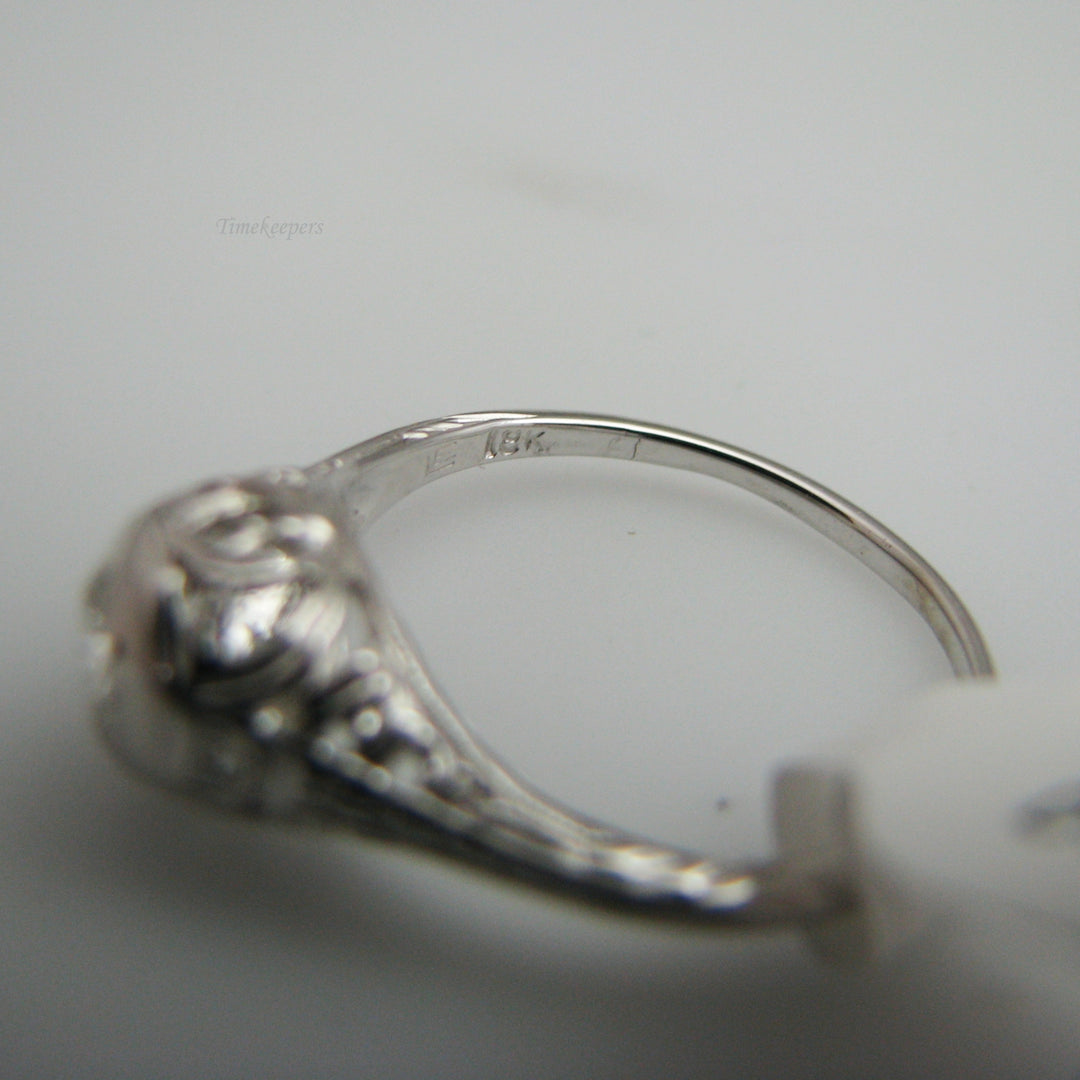 d846 Stunning 18k White Gold Diamond Engagement Ring