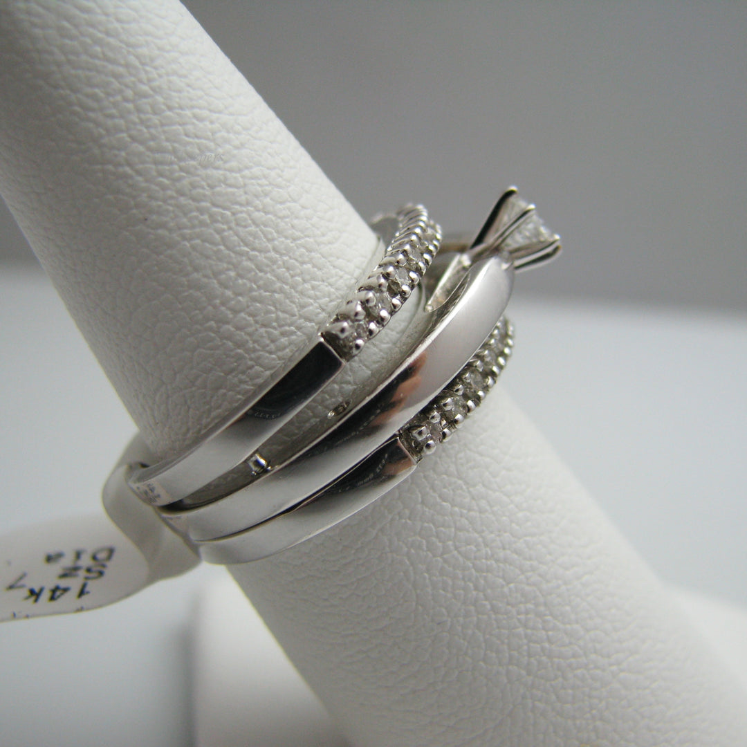 d849 Dazzling 14k White Gold Diamond Wedding Set