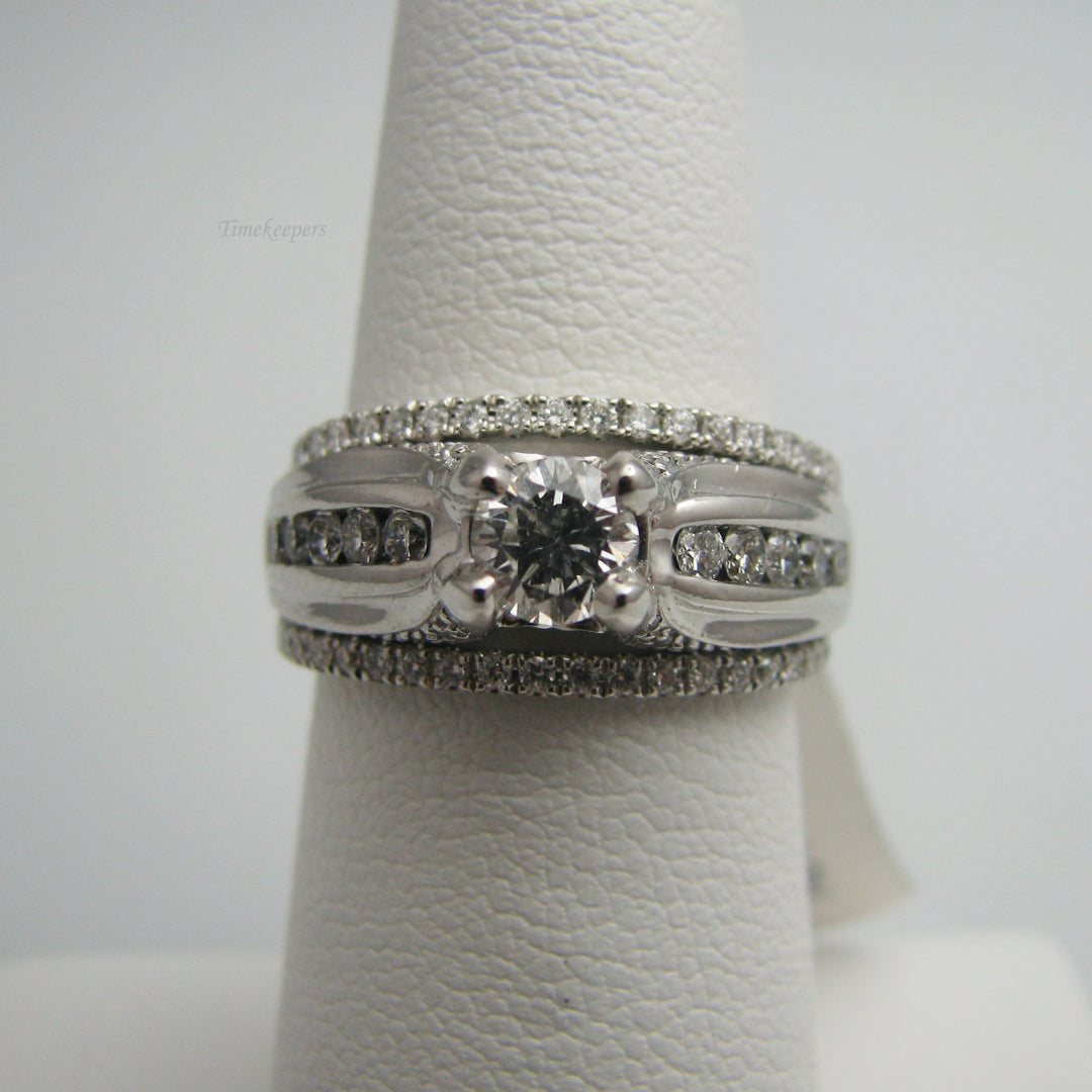 d869 Stunning 14k White Gold Diamond Engagement Ring