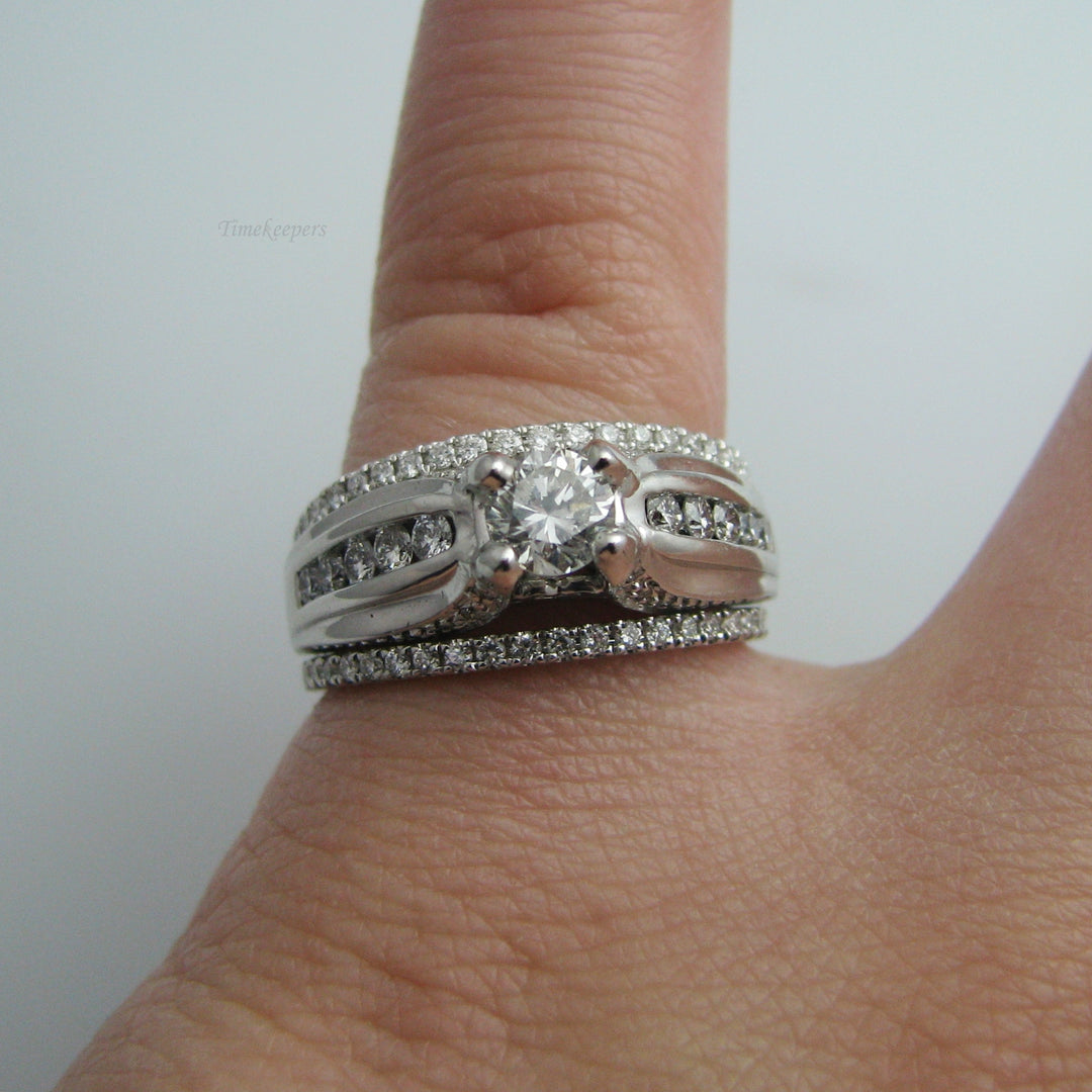 d869 Stunning 14k White Gold Diamond Engagement Ring