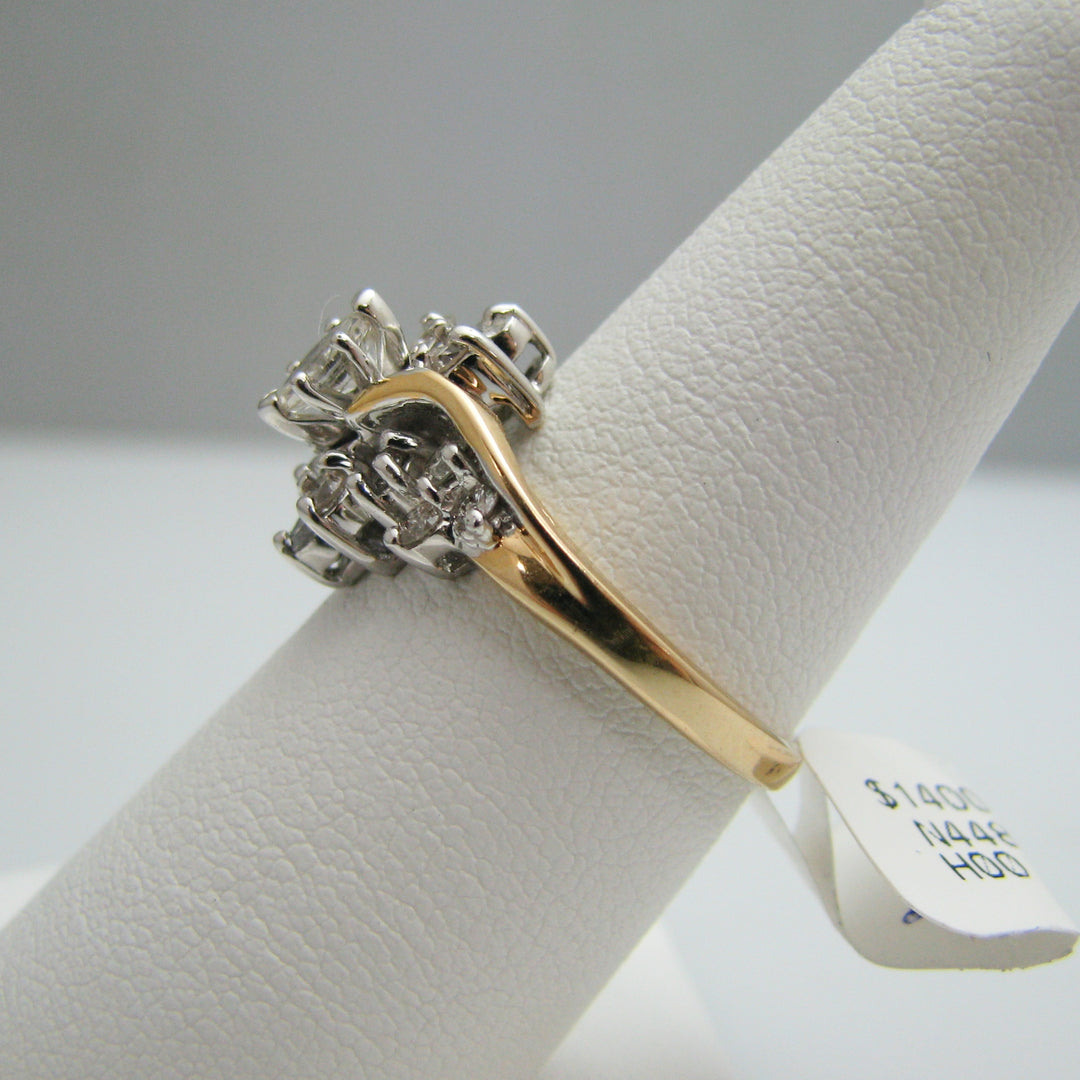 d872 Beautiful 14k Yellow Gold Diamond Engagement Ring