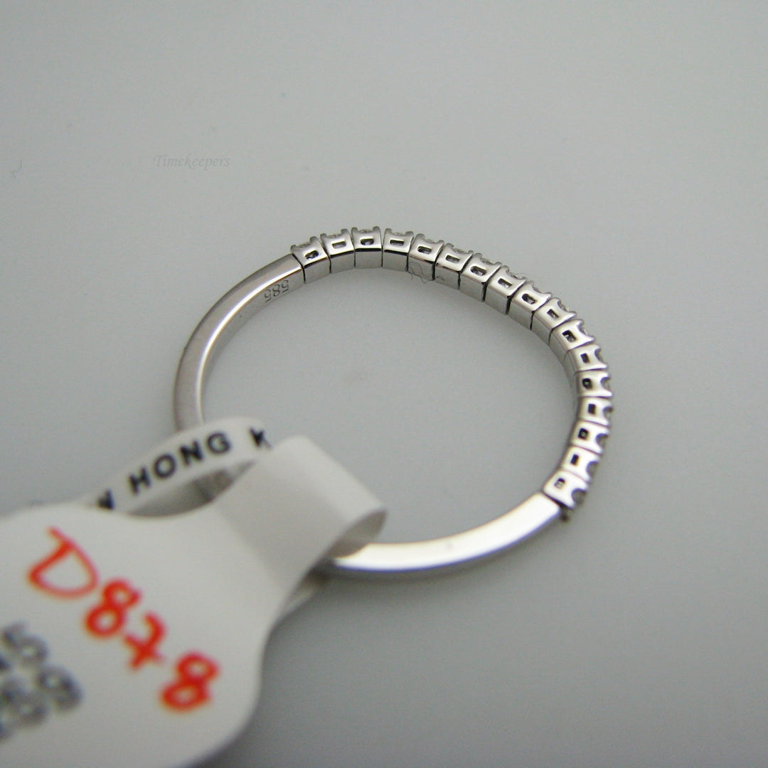 d878 Pretty 14k White Gold Diamond Ring