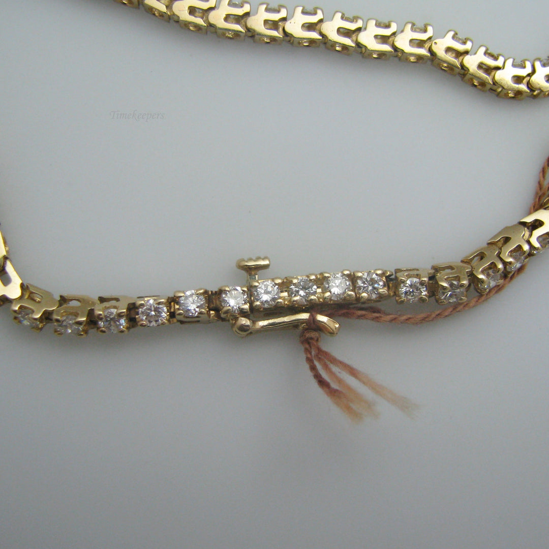 d924 Delicate Ladies 14kt Yellow Gold Diamond Tennis Bracelet