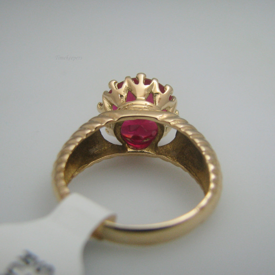 d939 Stunning 14k Yellow Gold Synthetic Ruby Ring