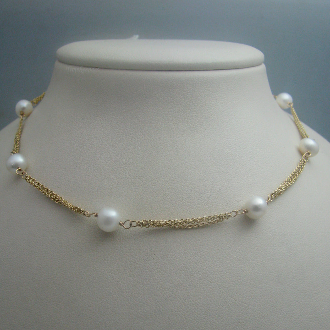 d946 Elegant 14k Yellow Gold Pearl Necklace