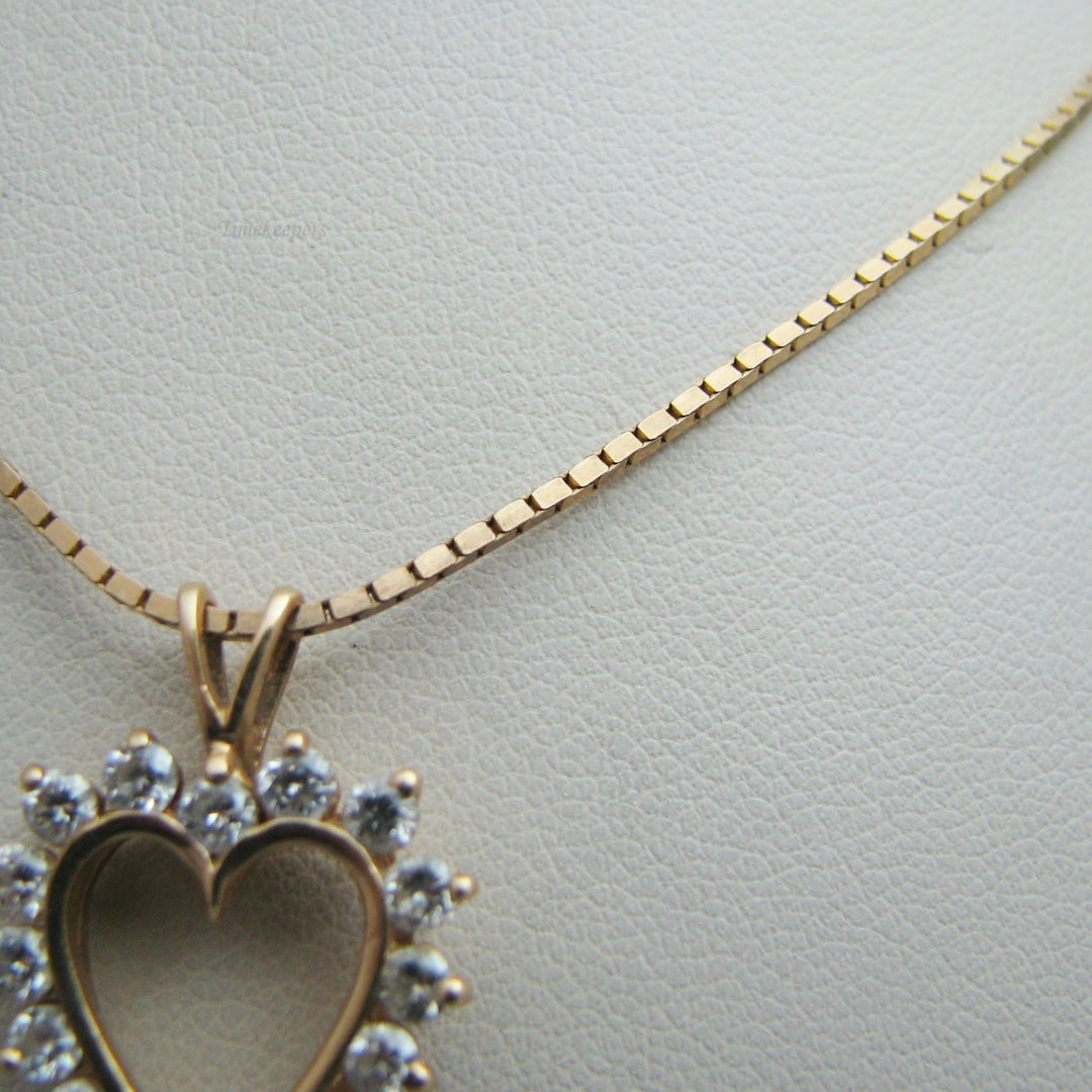 d959 Gorgeous 14k Yellow Gold Diamond Heart Necklace