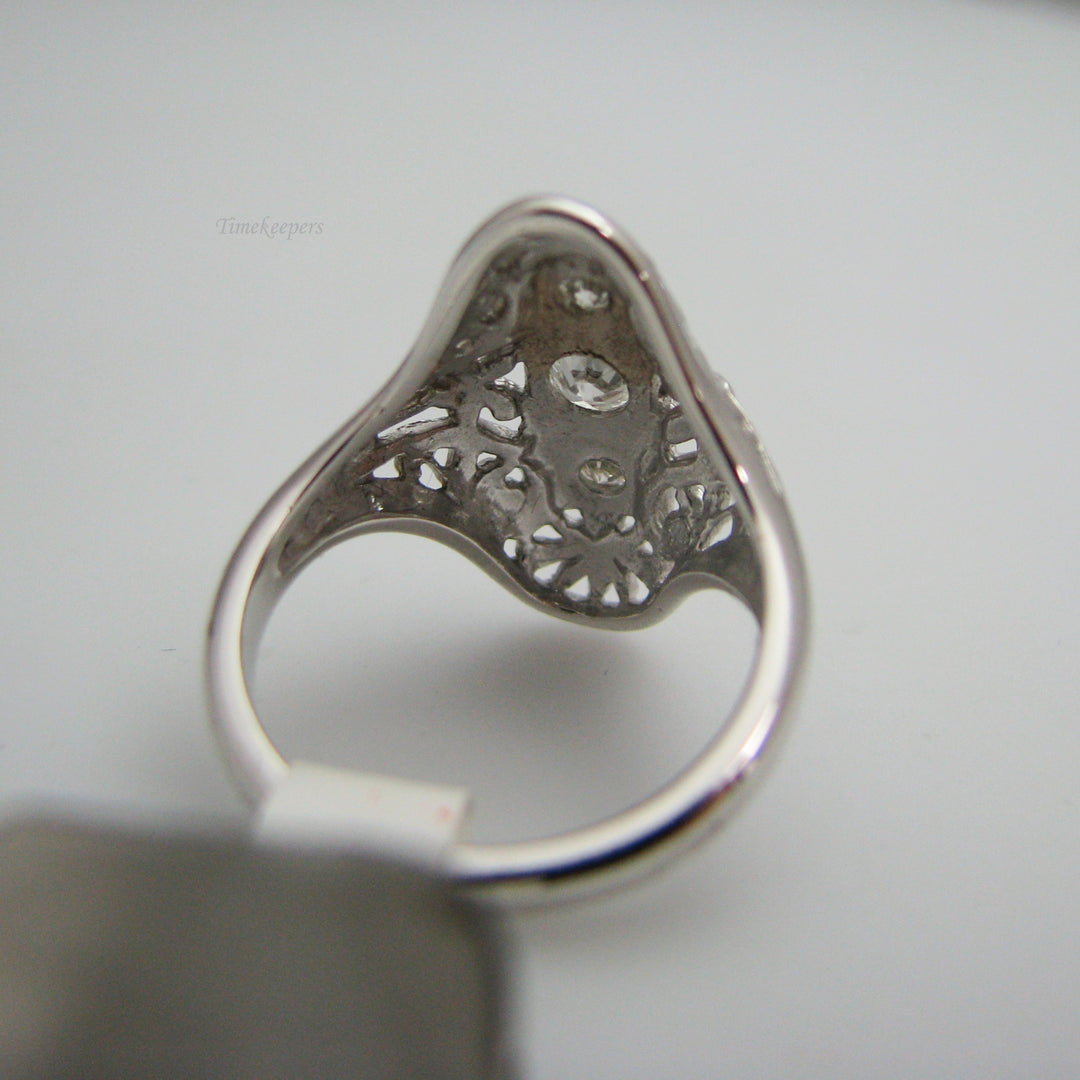 d970 Elegant 14k White Gold Diamond Ring