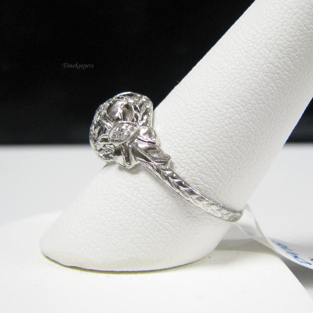 d978 Unique 18k White Gold Diamond Engagement Ring