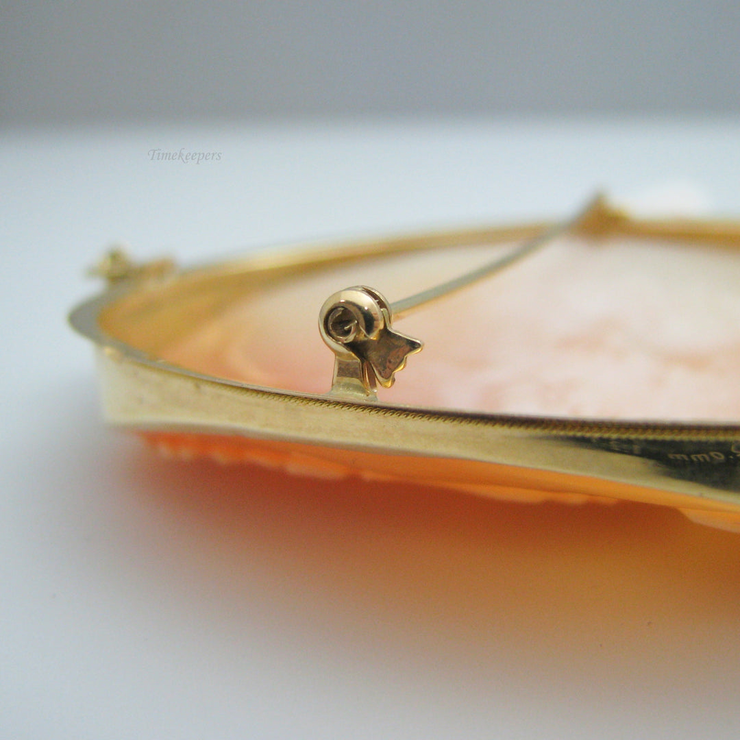 d984 Vintage 14k Yellow Gold Cameo Pin/Pendant