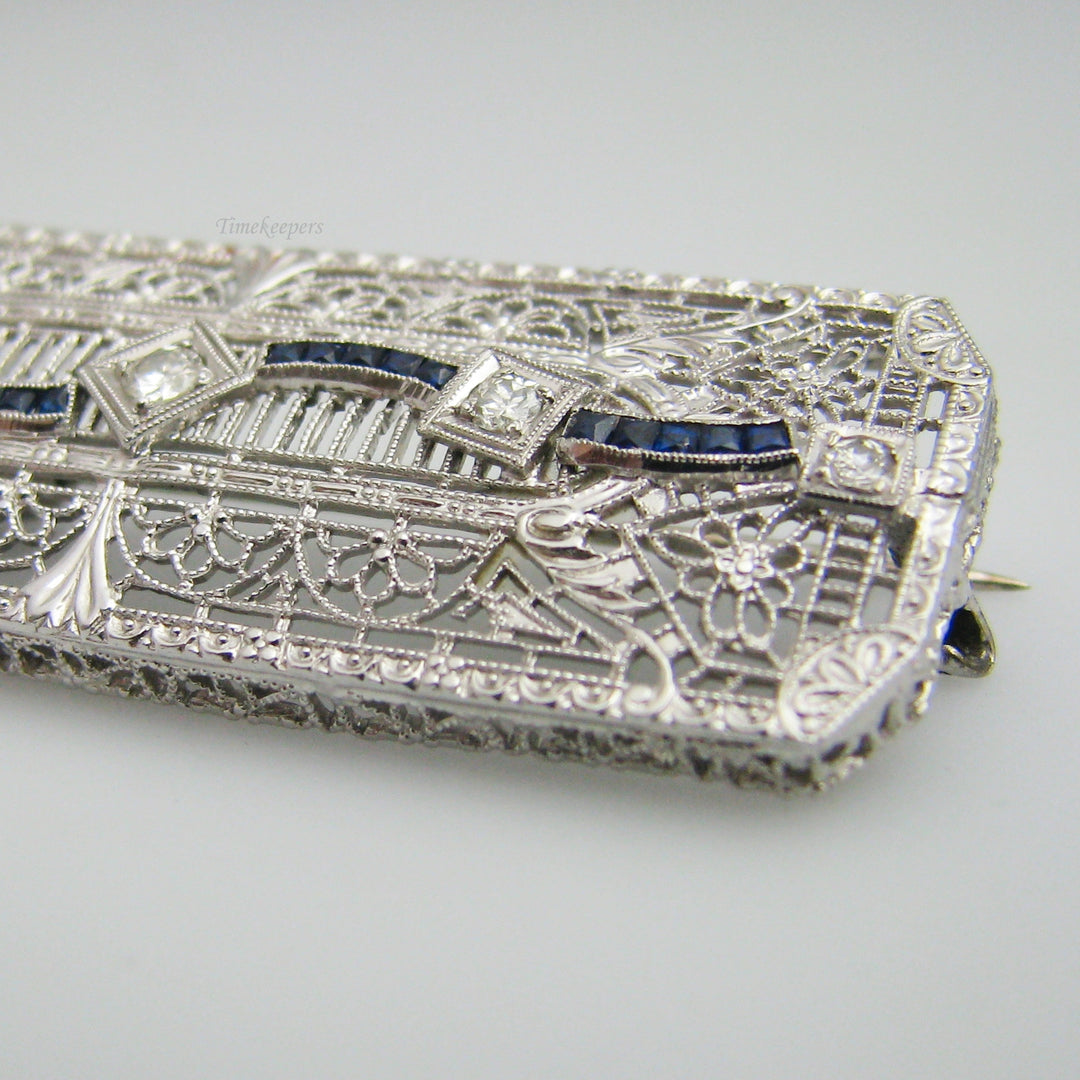 d987 Pretty 14k White Gold/Platinum Diamond &amp; Sapphire Brooch